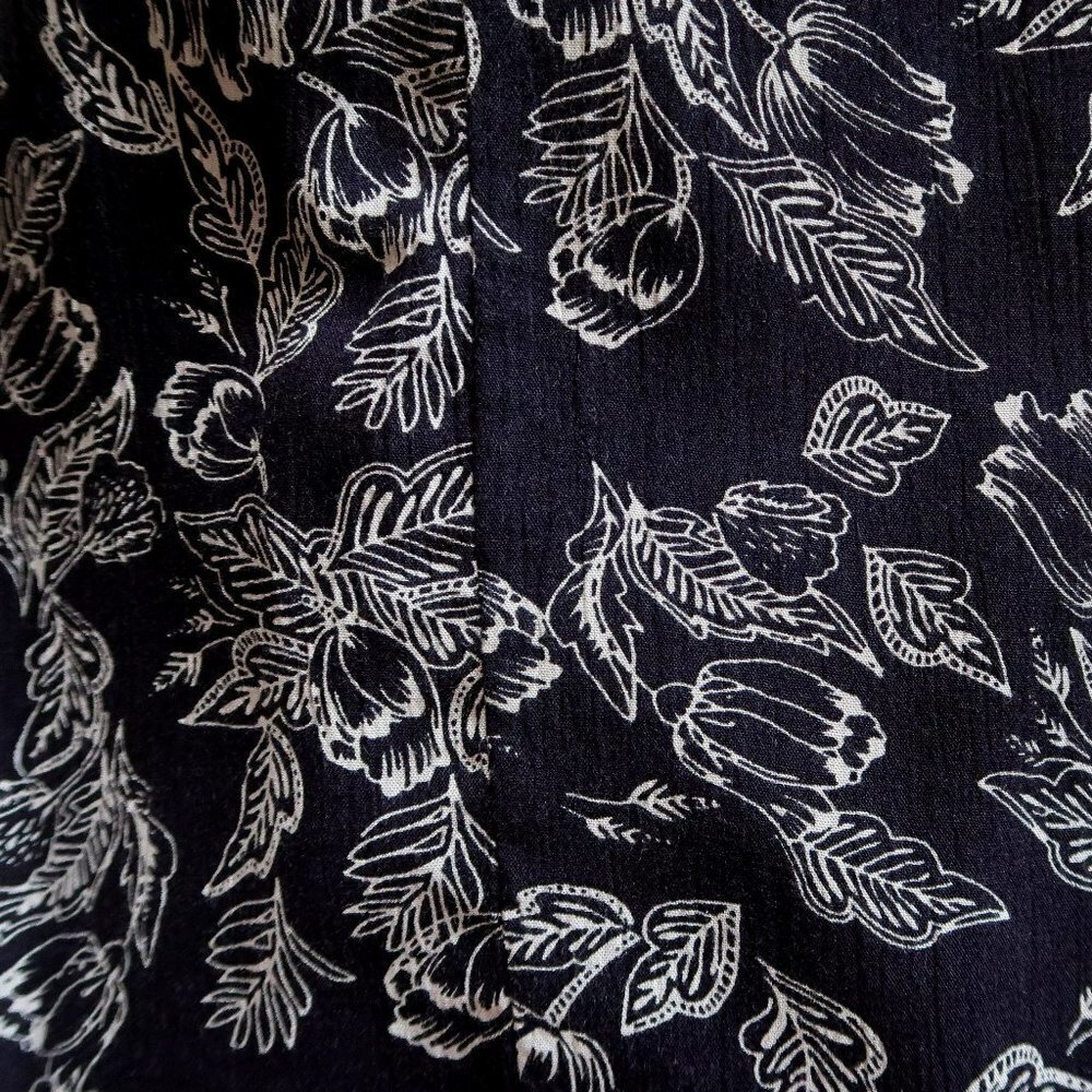 Amuse Society Black & White Floral Asymmetric Cold Shoulder Maxi Dress Large L - Picture 6 of 14